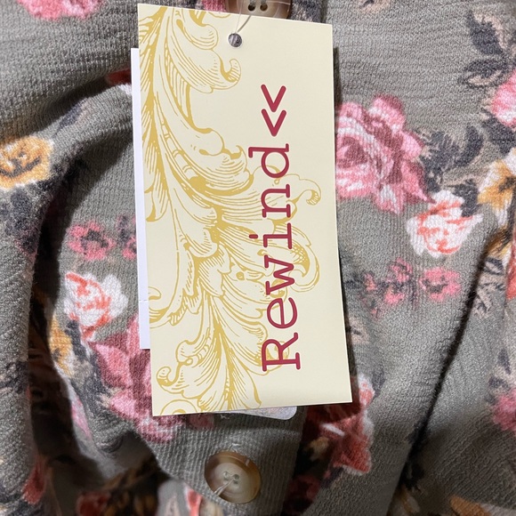 Rewind Top - Picture 5 of 5